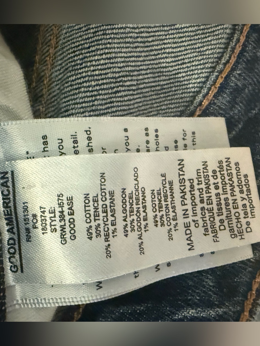 Good American Women’s Light Blue Wash Jeans - Picture 5 of 5